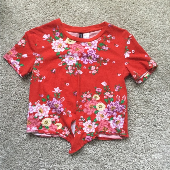 Divided Tops - Flower Crop Top